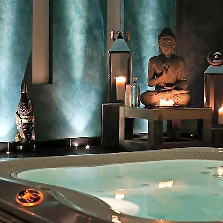 ベッド・アンド・ブレックファスト Foglie D' Acqua ビシェーリエ