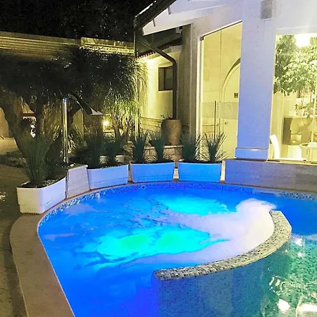 Foglie D' Acqua 4*
