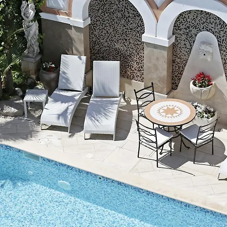 Foglie D' Acqua Bed & Breakfast *