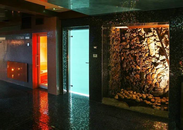Foglie D' Acqua 4*
